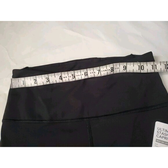 Athleta Ultimate Stash Pocket Capri Black Leggings Size XXS NWT - Picture 11 of 12